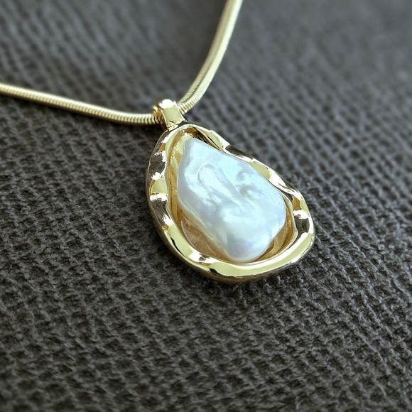 House🏠 of Harlow Baroque Pearl Necklace - NWT - Picture 14 of 16